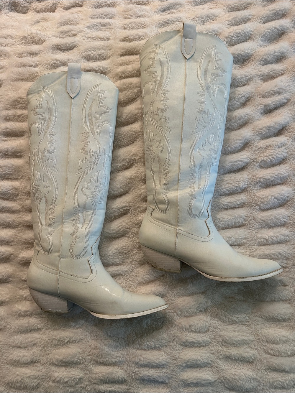 White Women's Western Knee-High Boots
